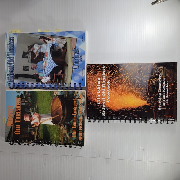 Midwest Old Threshers Cookbooks Lot‎ Community Recipes IA Mount Pleasant Rare - Picture 2 of 11